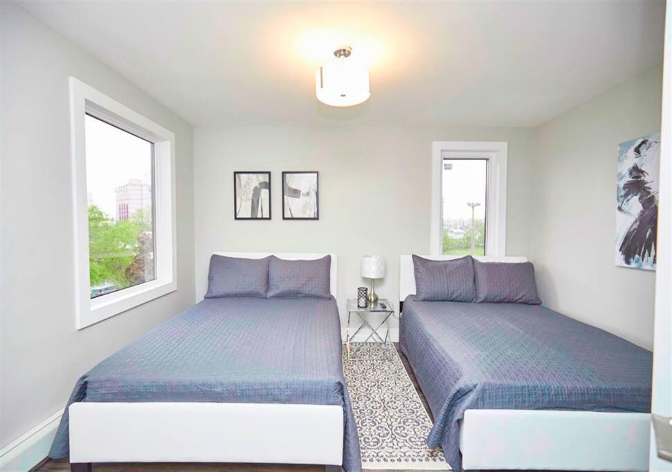Luxury Boutique 2Bedroom Condo 2A Niagara Falls Ngoại thất bức ảnh